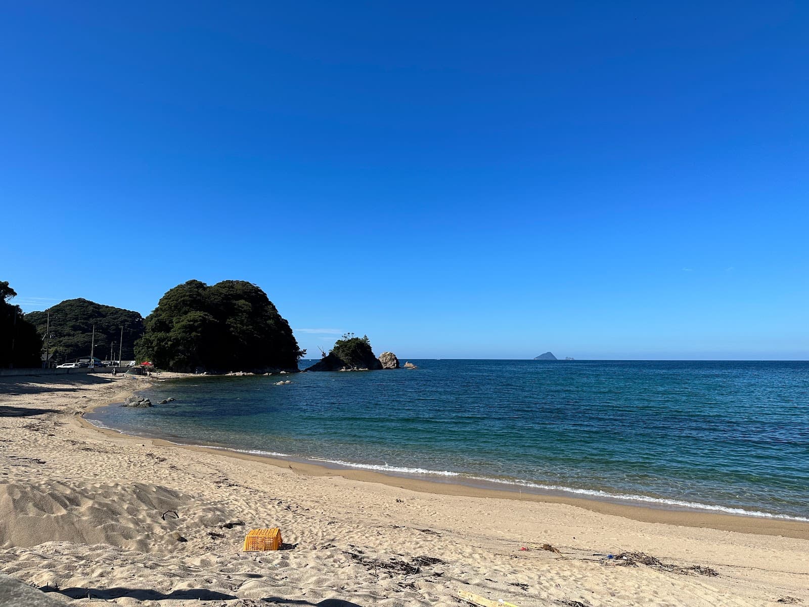 Sandee - Ryuguhama Beach Resort