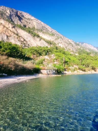 Sandee Chardak Beach Photo