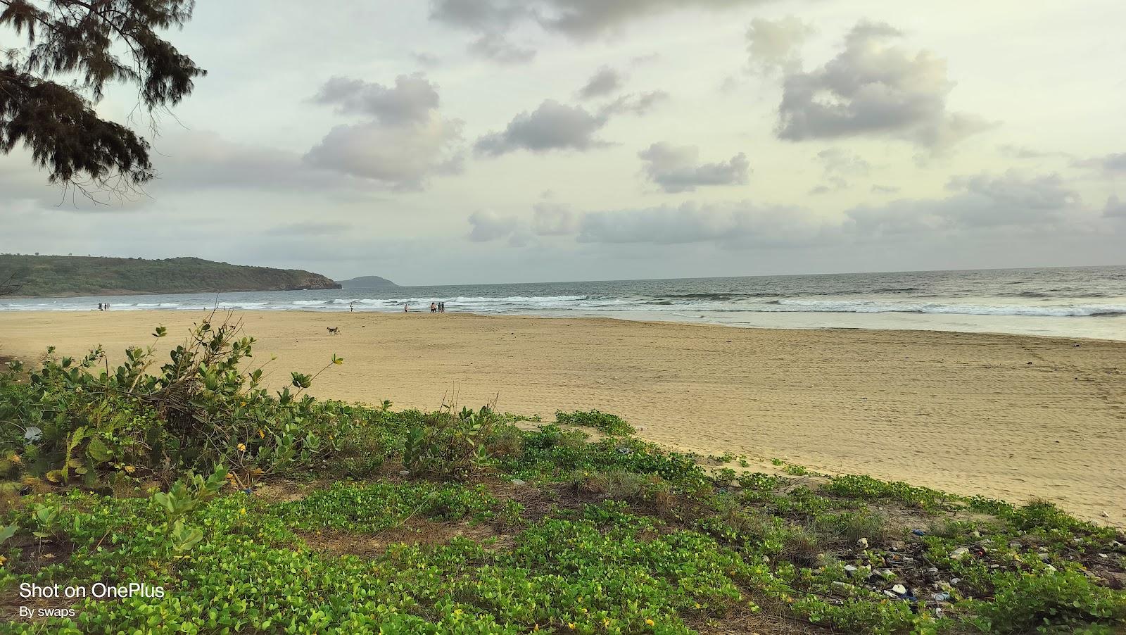 Sandee Khalchapat Beach