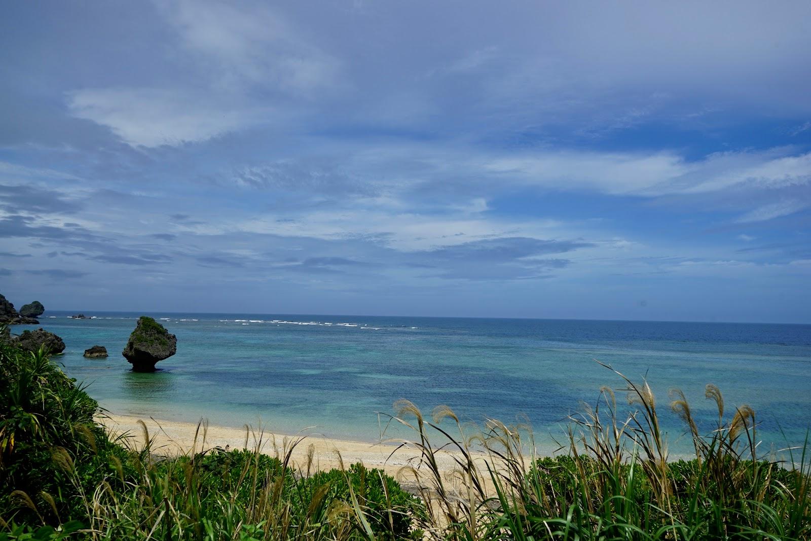 Sandee Akuna Beach Photo