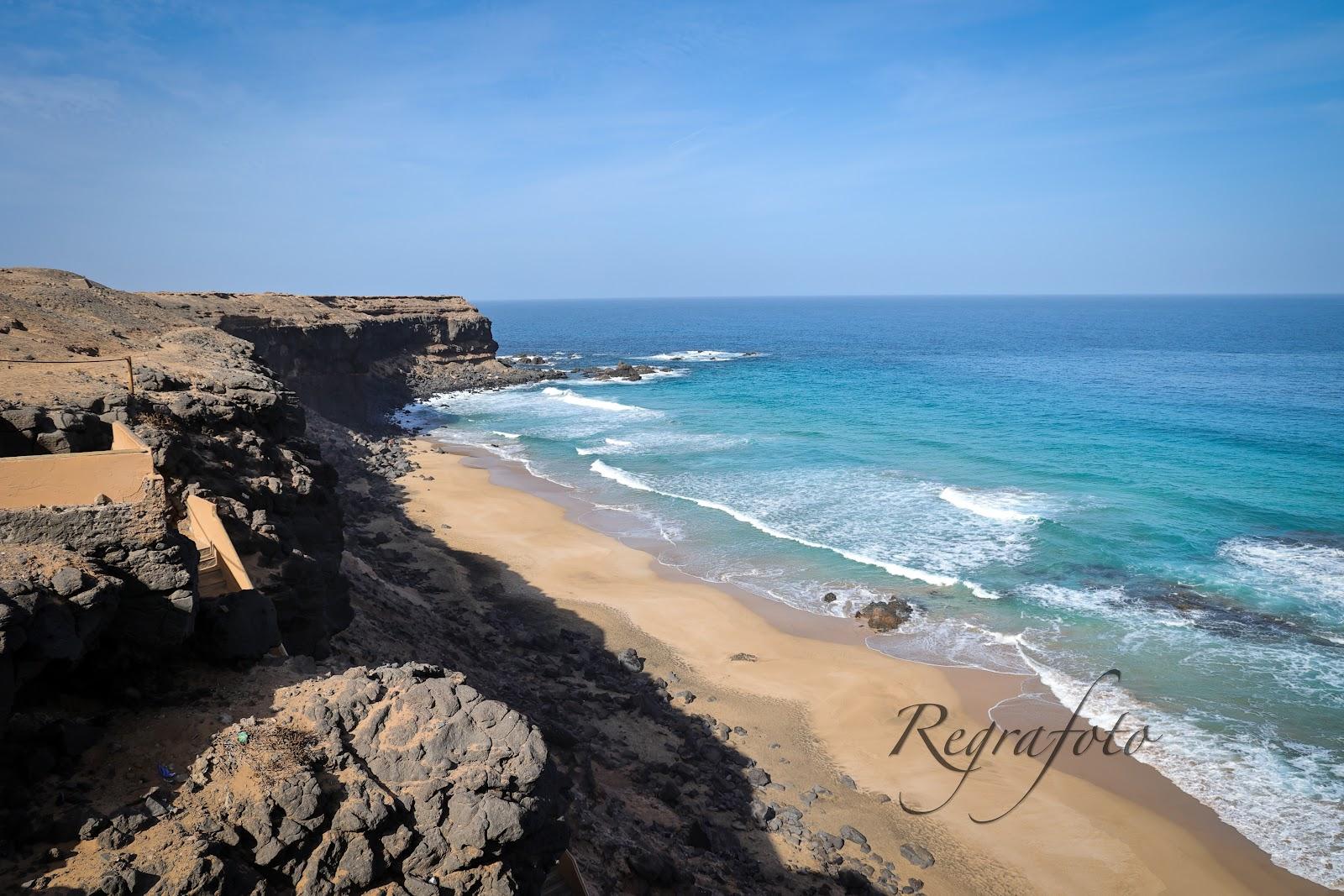 Sandee - Playa Escaleras