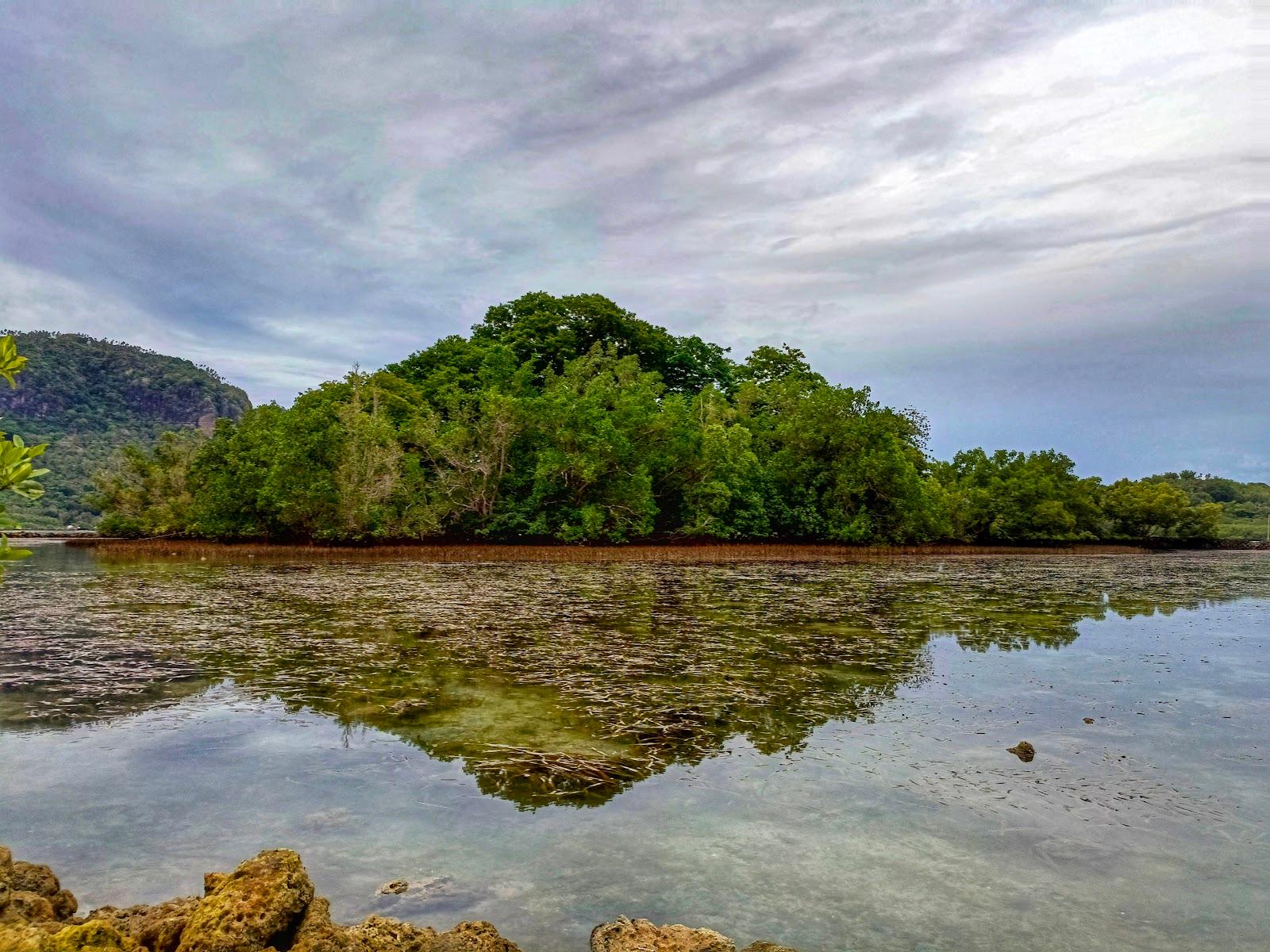 Sandee Ubay Island