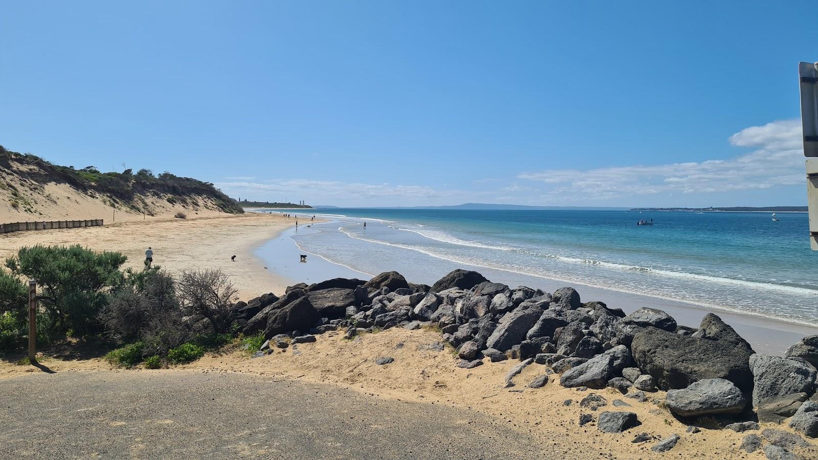 Sandee Lonsdale Bay Beach