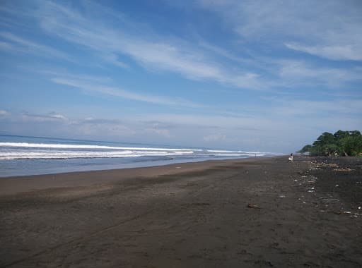 Sandee Yeh Kuning Beach Photo