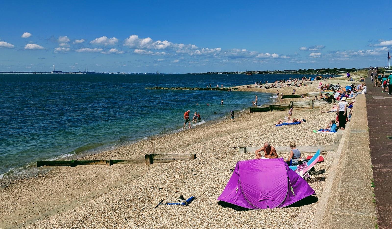 Sandee Lee-On-Solent Beach