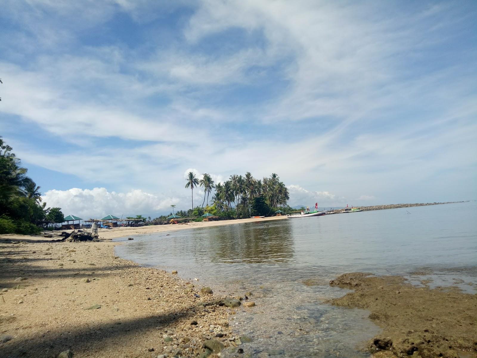 Sandee Pantai Pasir Putih. Photo