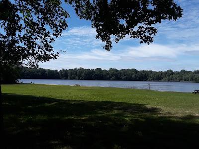 Sandee - Lums Pond State Park