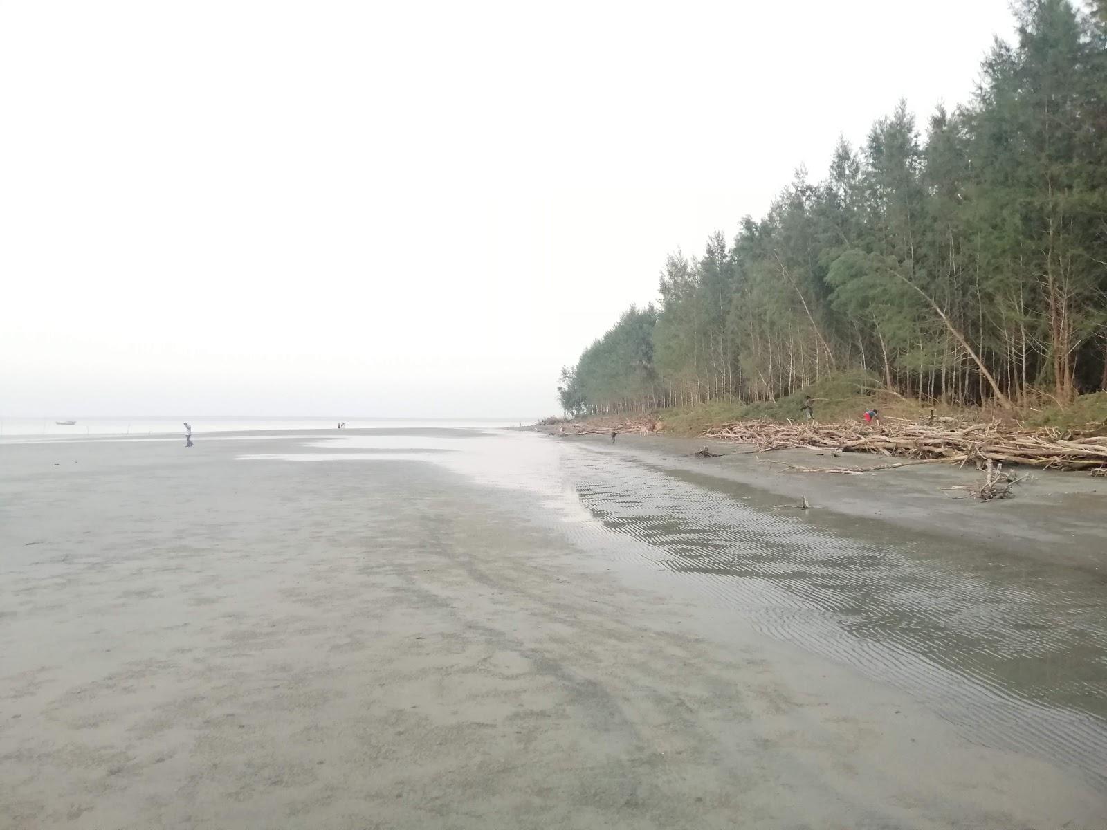 Sandee - Shuvo Sondha Beach