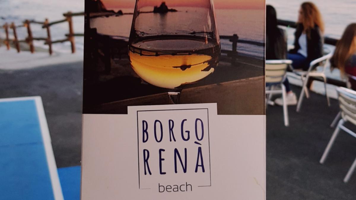 Sandee Borgorenabeach Spiaggia Libera Attrezzata