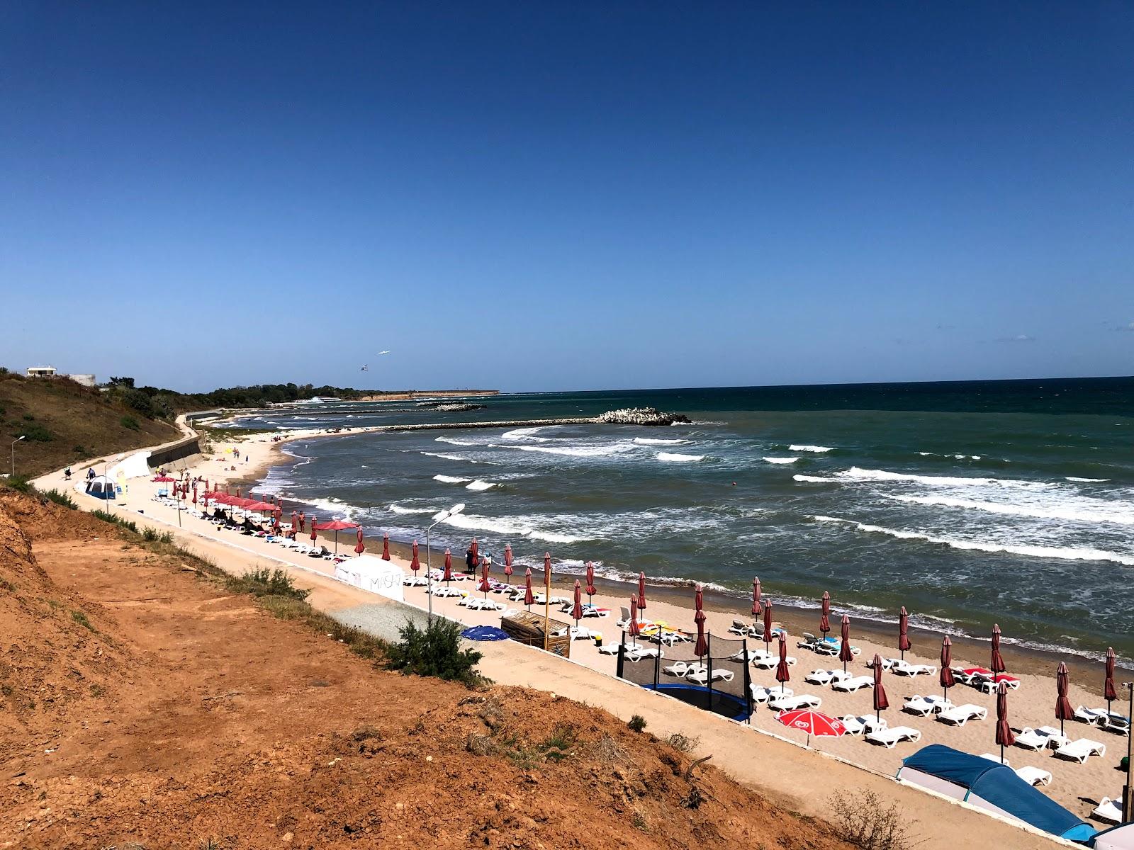 Sandee Davos Beach