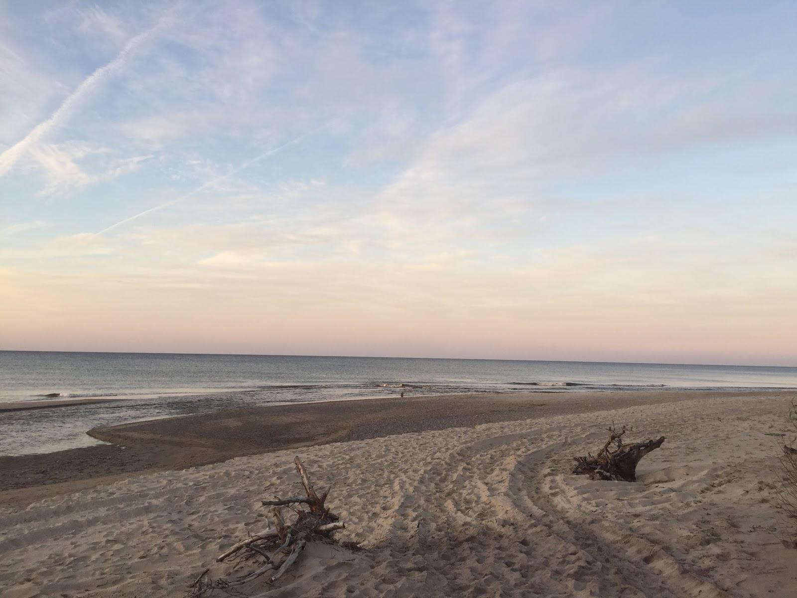 Sandee Beach Przy Czerwonej Rzeczce