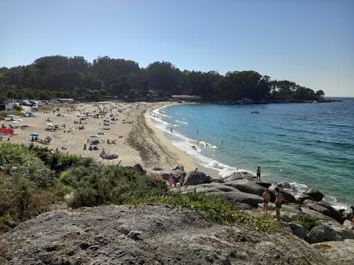 Sandee - Playa Mourisca