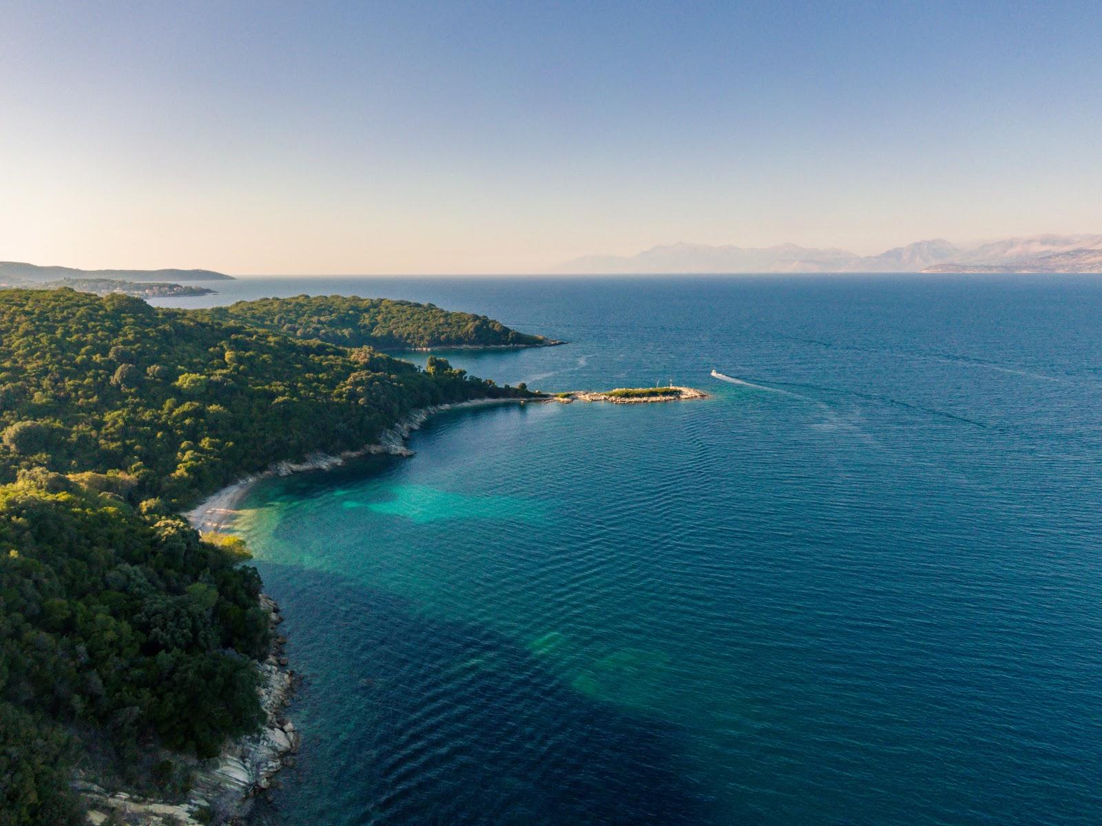 Sandee Tzoufaka Beach