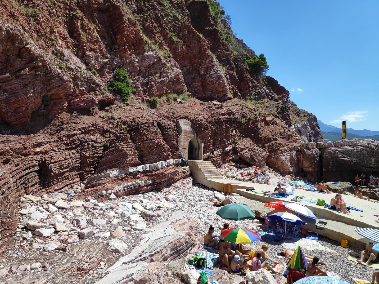 Sandee - Devachen Beach - Sutomore Mountain Tunnel