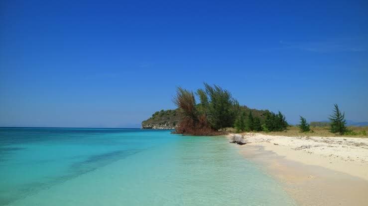 Sandee - Pantai Pulau Kambing