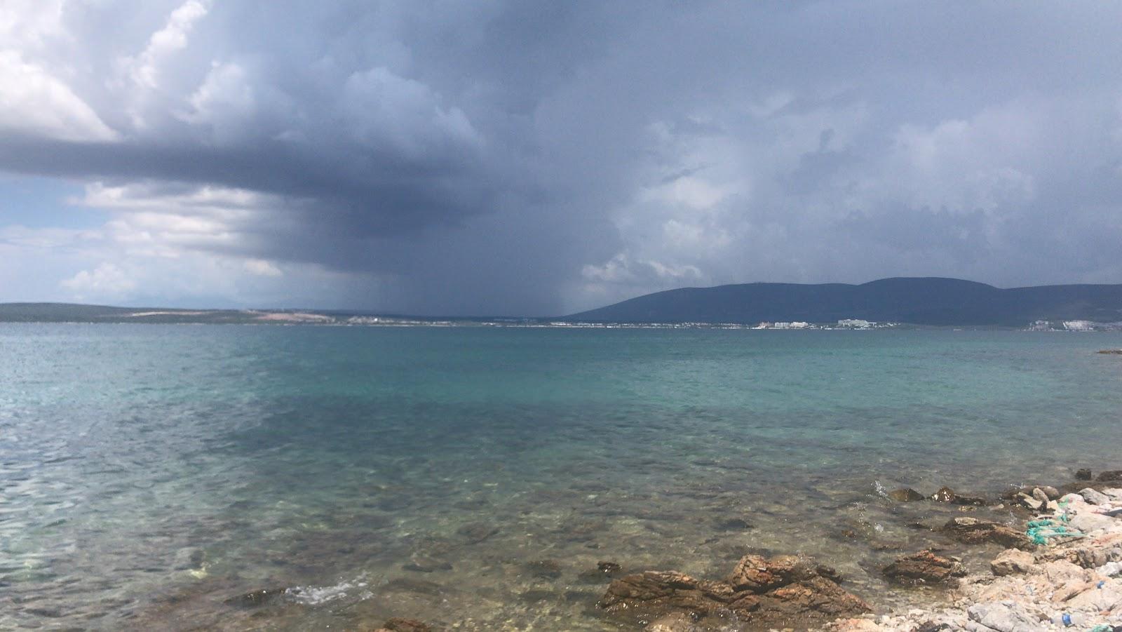Sandee Bos Beach