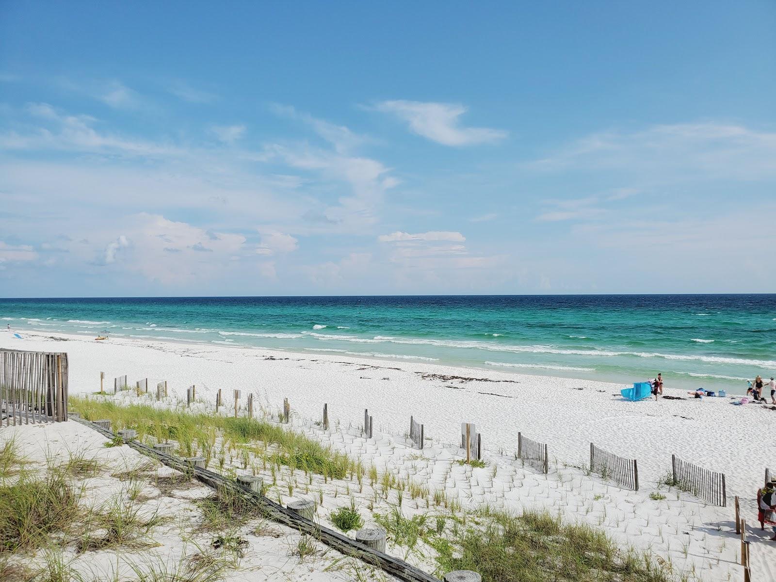 Sandee Blue Mountain Beach
