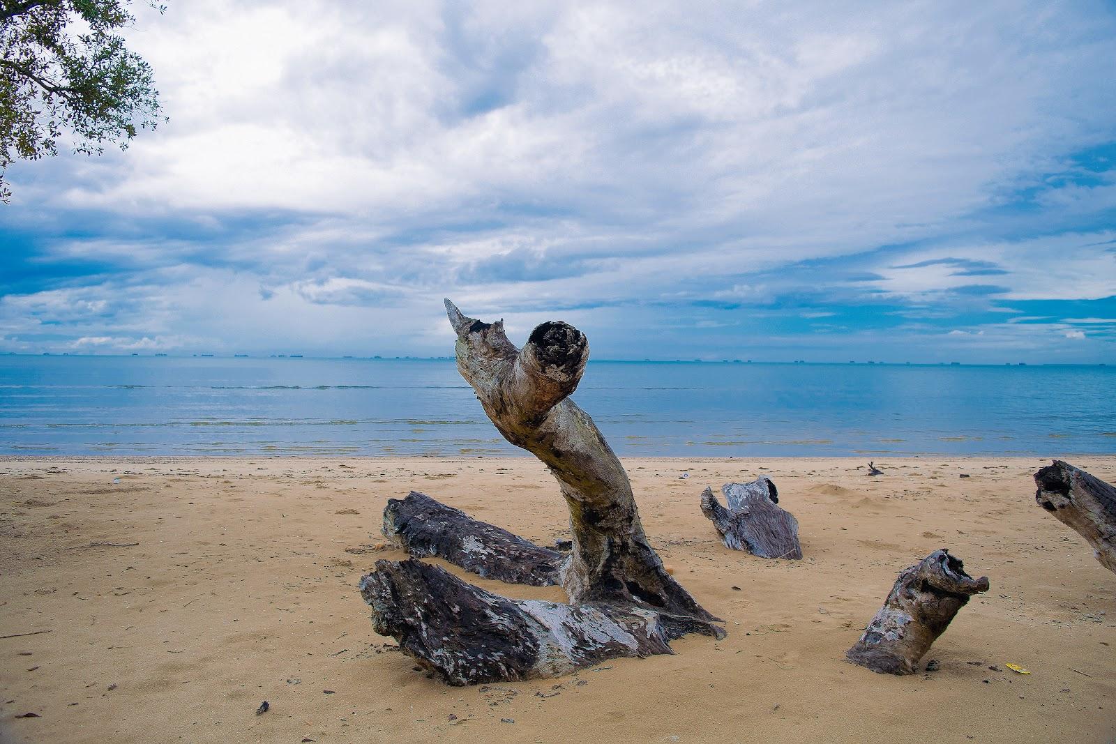 Sandee Indah Kurma Beach Photo