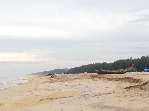 Sandee Nalamkallu Beach Photo