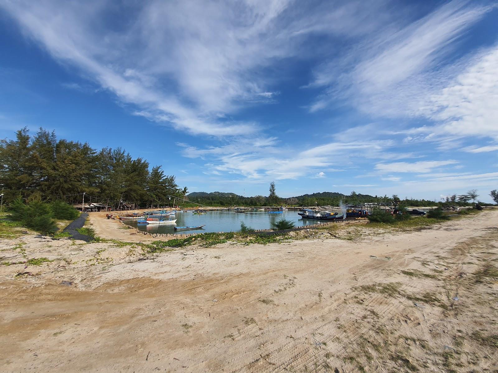 Sandee Pantai Tanjung Gunung