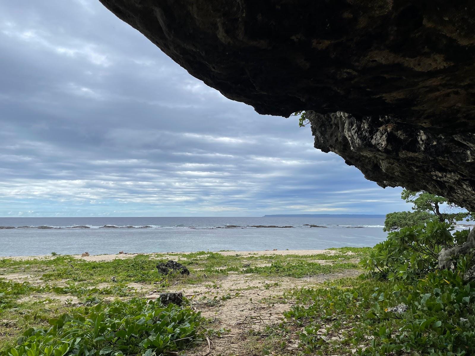 Sandee Oholei Beach