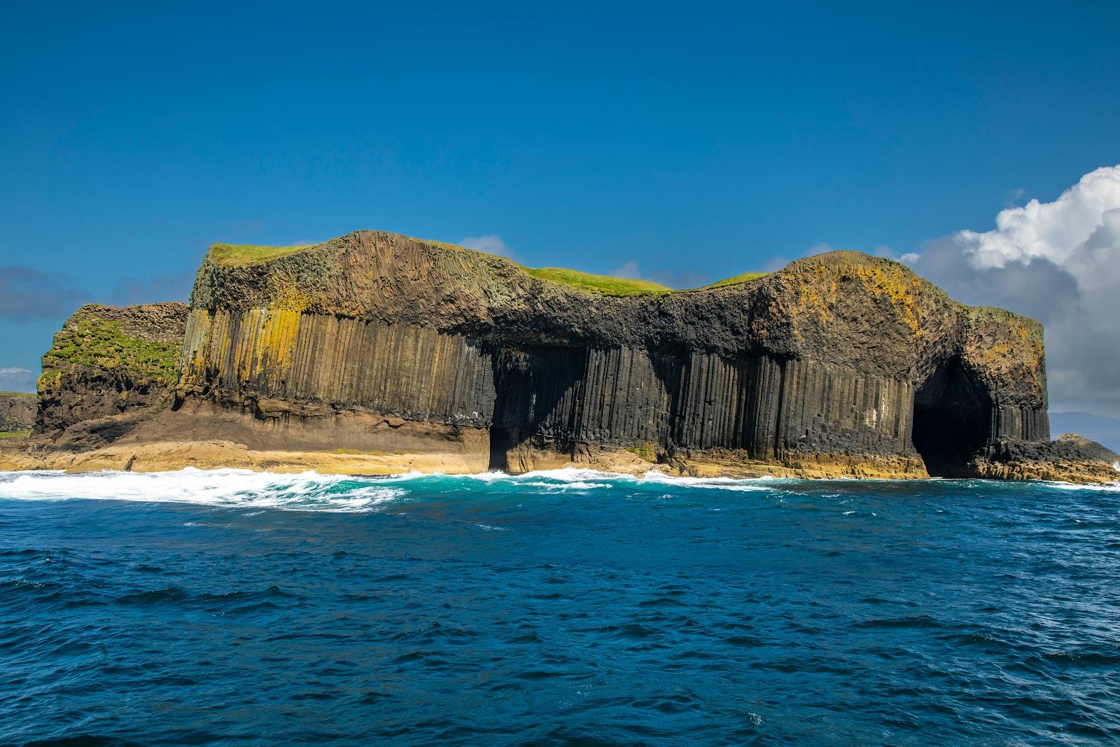 Sandee Fingal's Cave