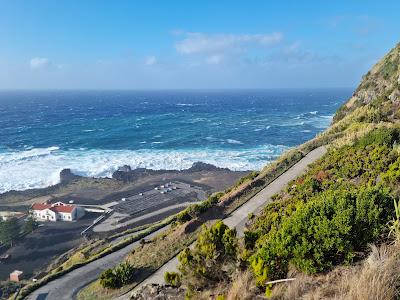 Sandee - Ponta Da Ferraria