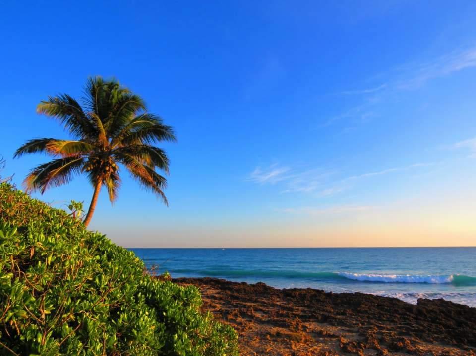 Sandee Chastain Beach