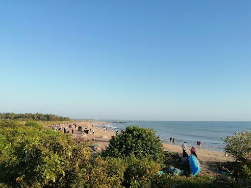 Sandee Chaliyam Beach Photo