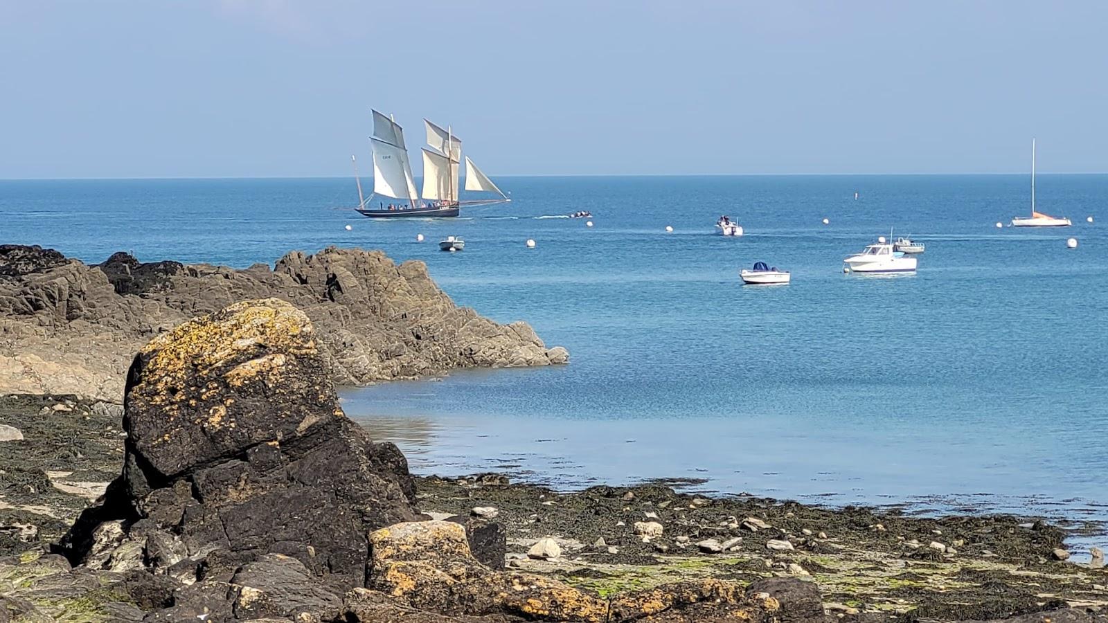 Sandee Plage De Port Mer Photo