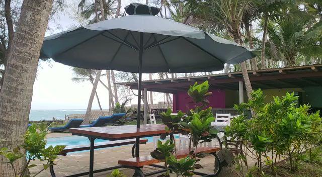 Sandee Kivulini Beach