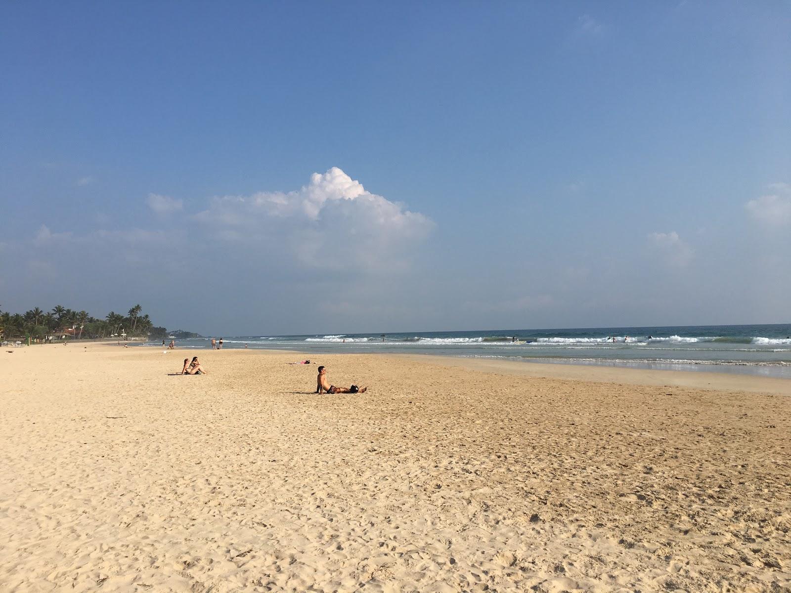 Sandee Mellow Beach