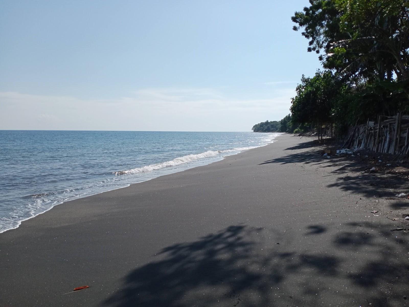 Sandee Pantai Montong Pal