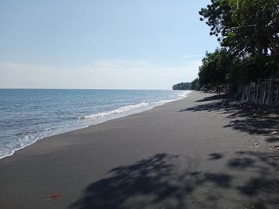 Sandee - Pantai Montong Pal