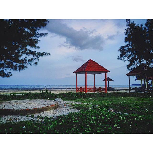Sandee Barane Majene Beach