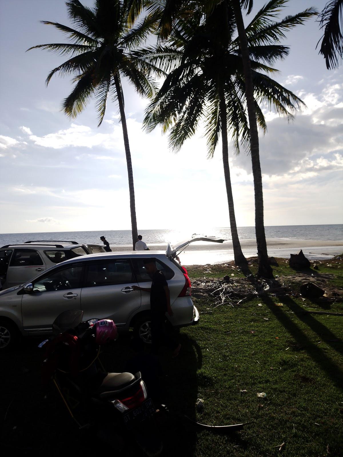 Sandee Pantai Rukyatul Hilal Photo