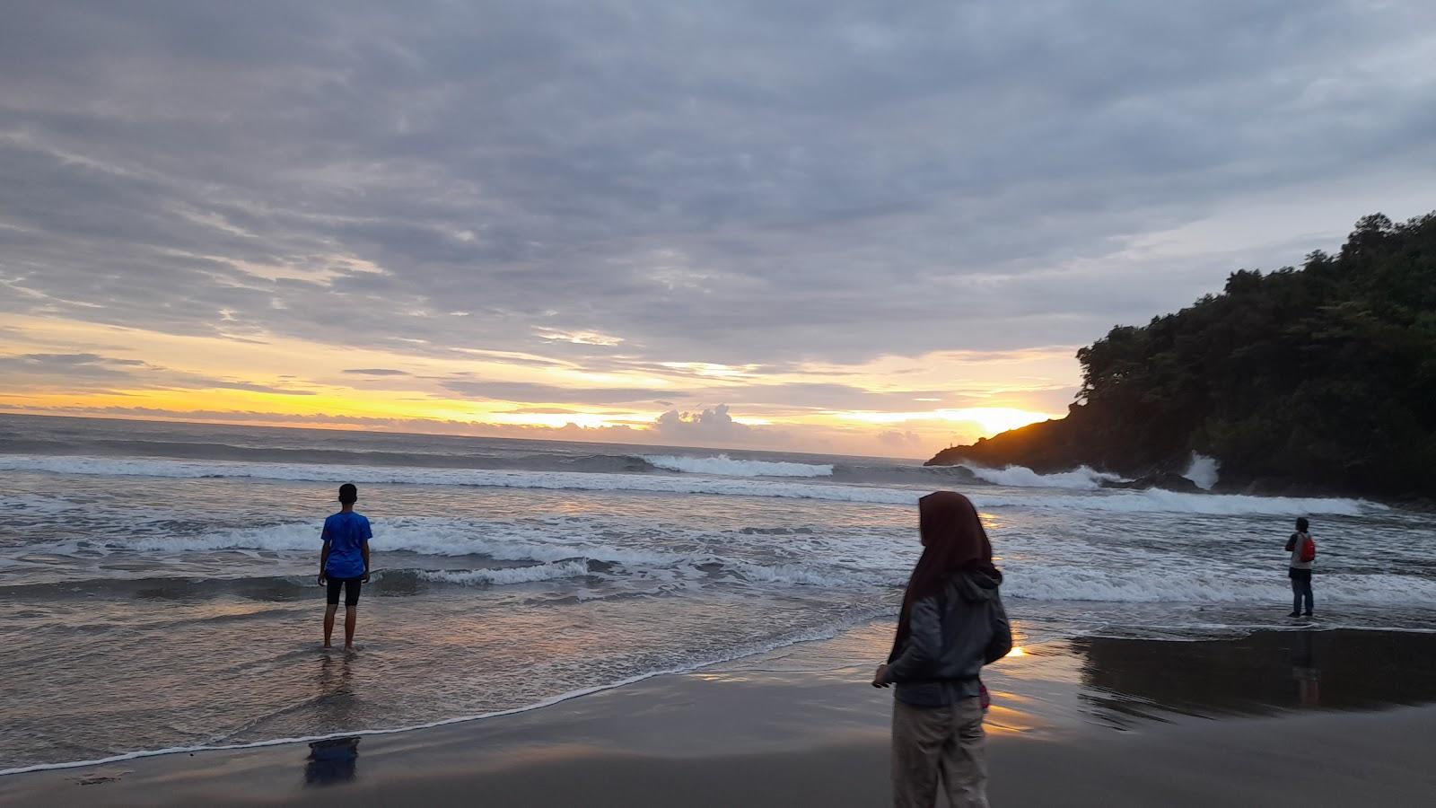 Sandee Pantai Negri Tanumbang Krui