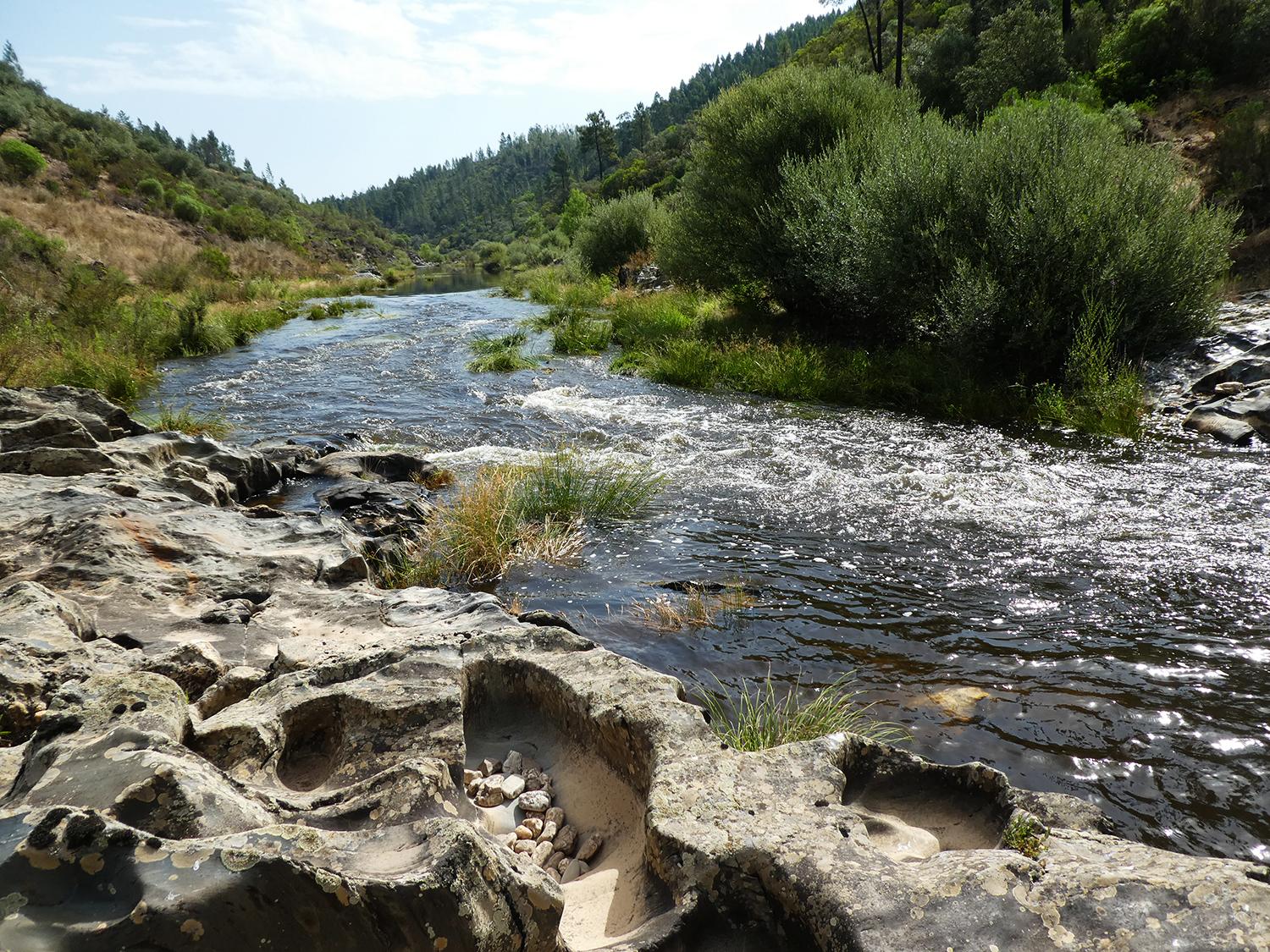 Sandee - Praia Fluvial Dos Gavioes