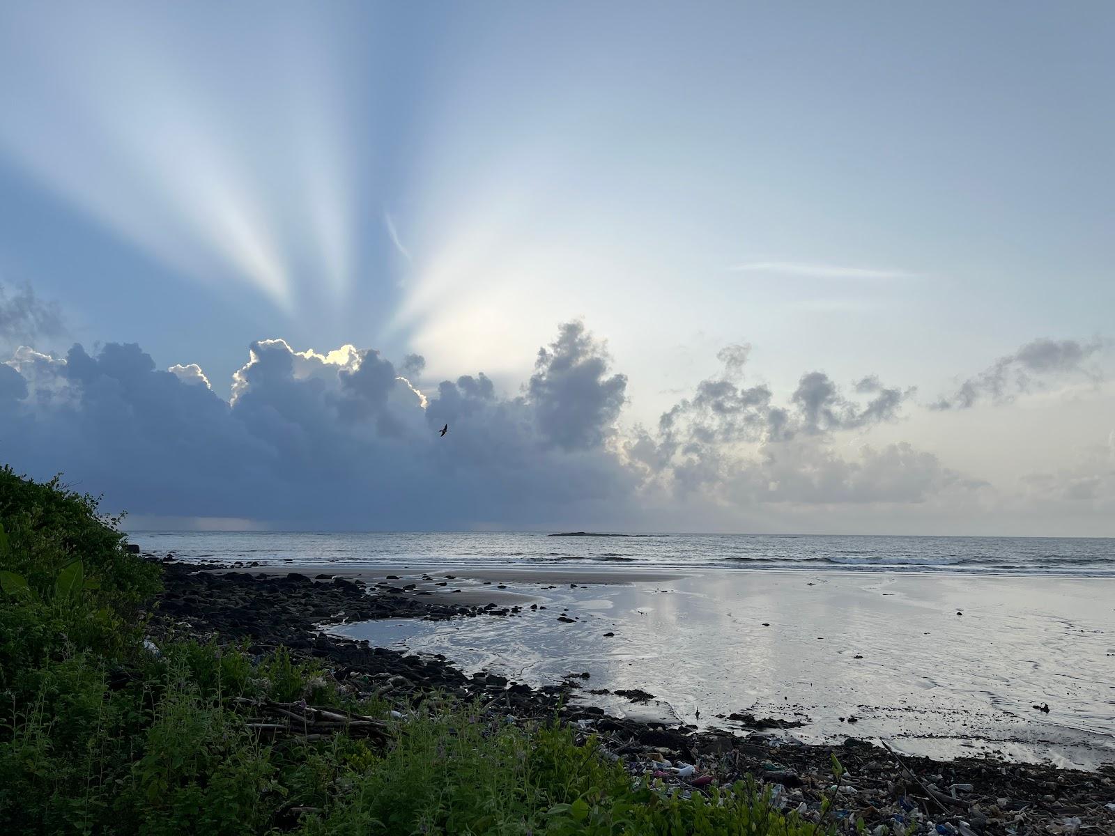 Sandee Kurli Beach