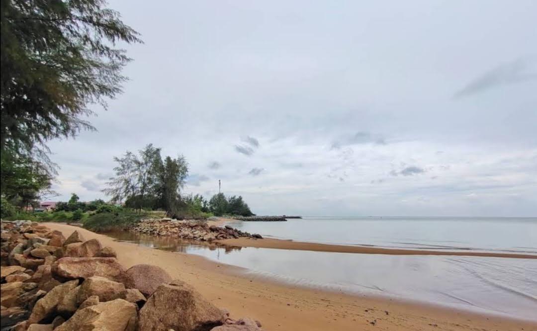 Sandee Fuga Village Beach
