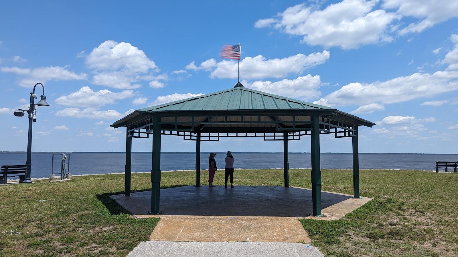 Sandee - Lakefront Park Beach