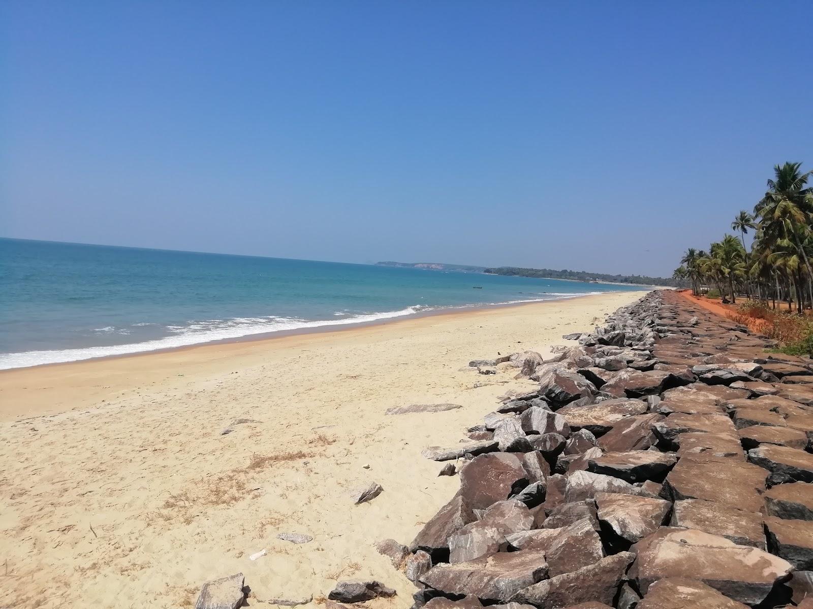 Sandee Pantai Kelapa