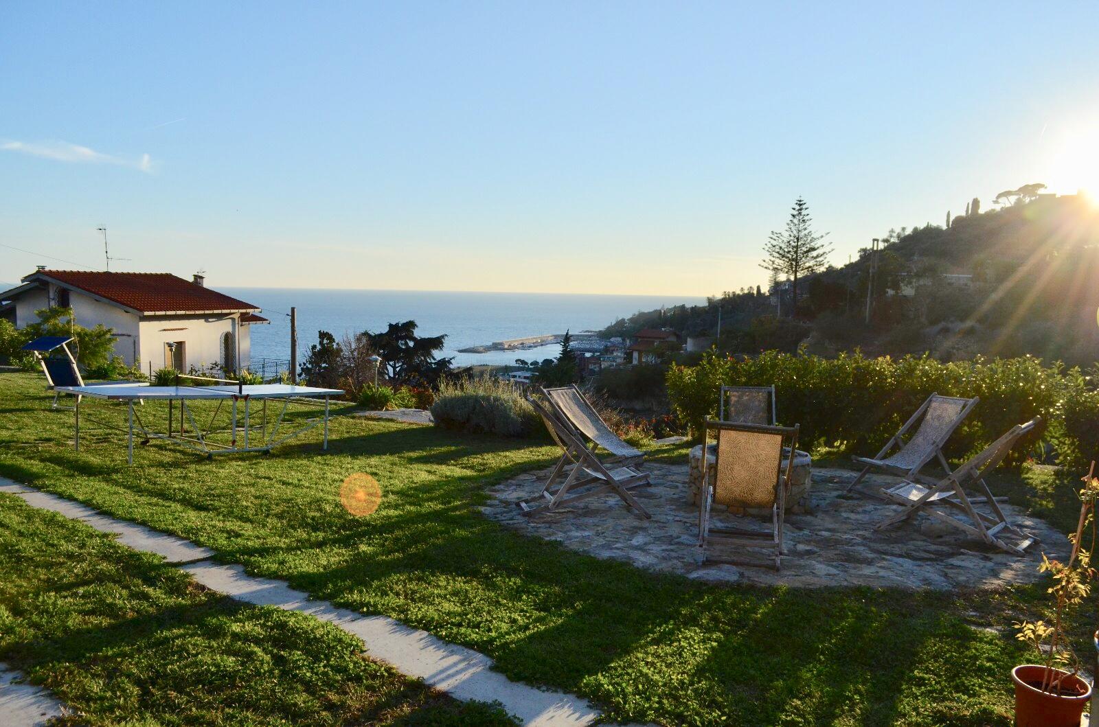 Sandee Beach Lunassa
