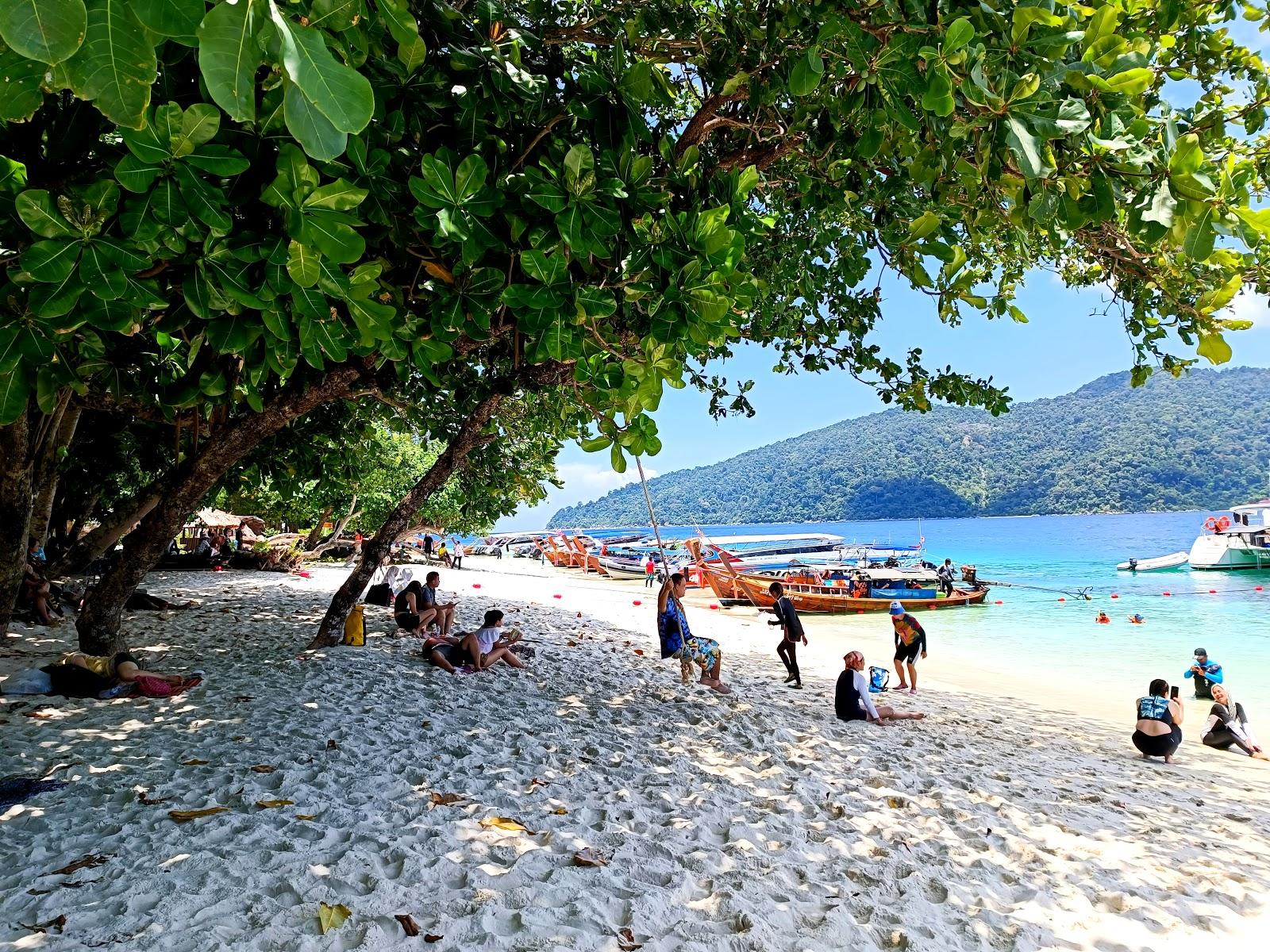 Sandee Sai Khao Beach