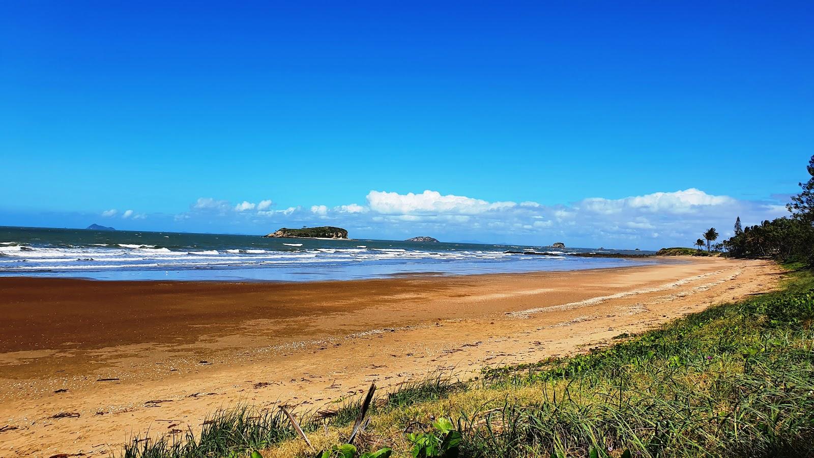 Sandee Zilzie Beach, Capricorn Coast Photo