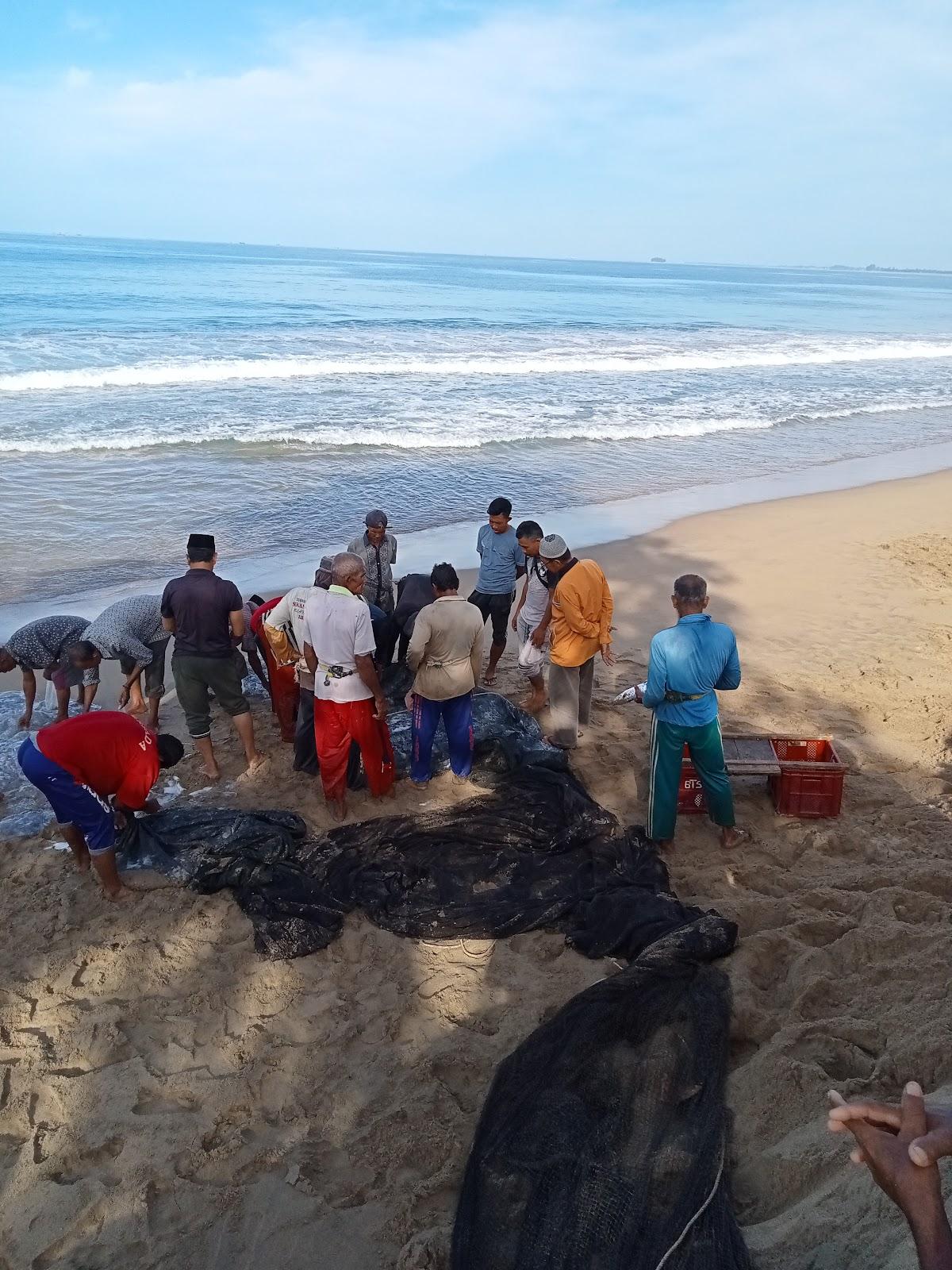 Sandee Pantai Wisata Mon Mameh