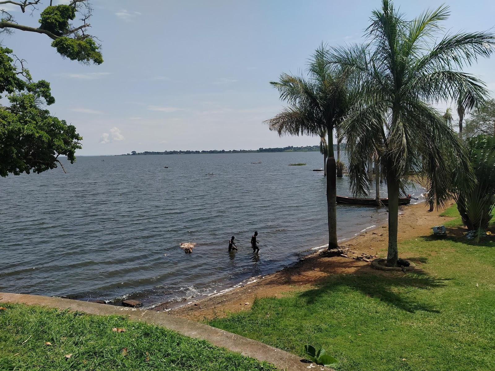 Sandee Lutembe Beach