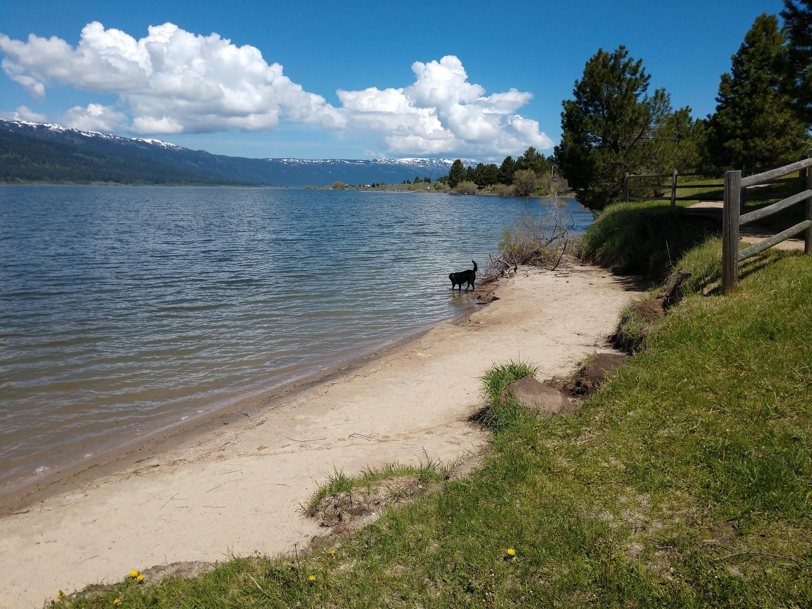 Sandee Snow Bank Campground Photo