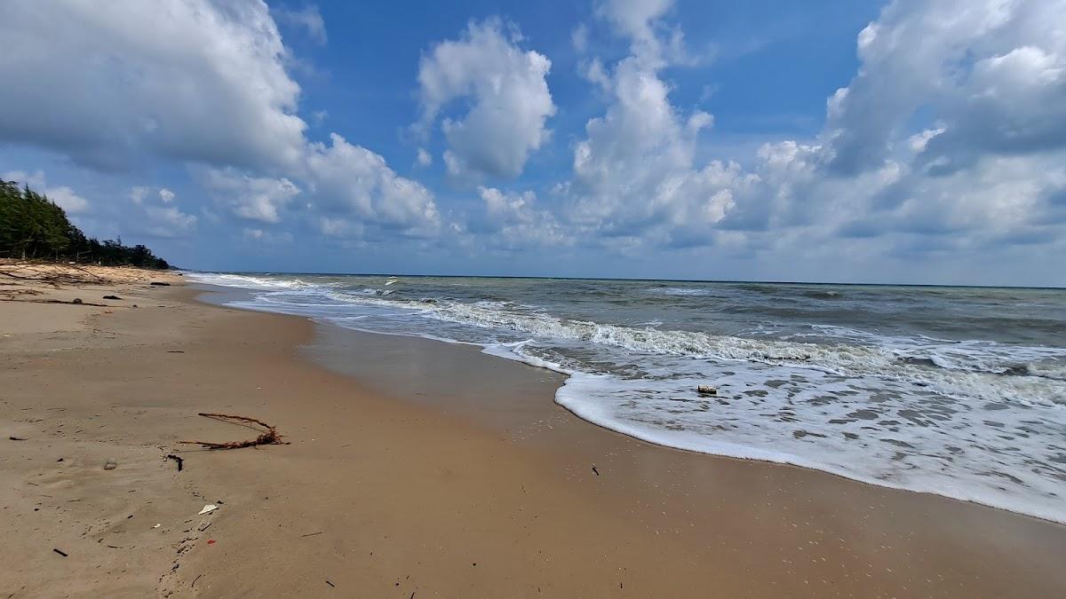 Sandee Maharat Beach Photo