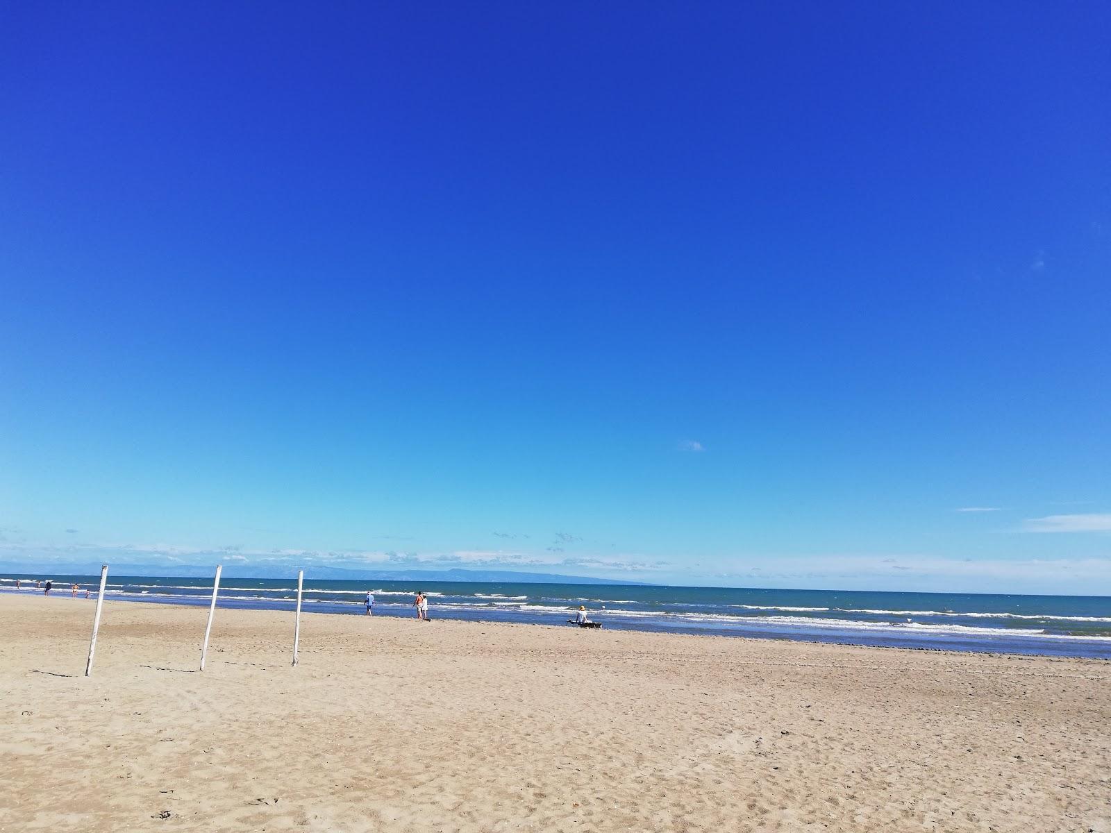 Sandee Summer White Beach